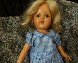 toni blonde blue check a